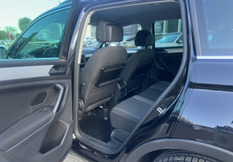 Подержанный автомобиль Volkswagen Tiguan 2017 года (12 фото)