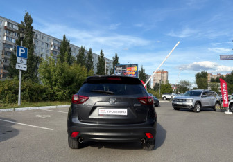 Подержанный автомобиль Mazda CX-5 2016 года (6 фото)