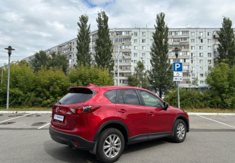 Подержанный автомобиль Mazda CX-5 2016 года (5 фото)