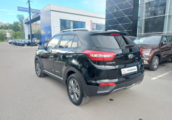 Подержанный автомобиль Hyundai Creta 2016 года (7 фото)