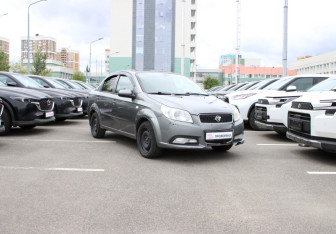 Подержанный автомобиль Ravon Nexia R3 2016 года (3 фото)