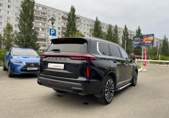 Подержанный автомобиль Exeed VX 2022 года (5 фото)