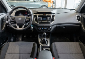 Подержанный автомобиль Hyundai Creta 2021 года (11 фото)