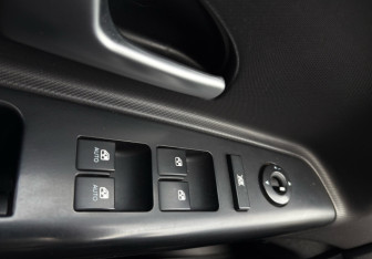 Подержанный автомобиль Kia Ceed Hatchback 2008 года (15 фото)