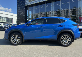 Подержанный автомобиль Lexus NX 2017 года (7 фото)