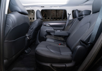 Новый Toyota Highlander 2026 (29 фото)