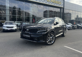 Подержанный автомобиль Kia Sorento 2021 года (1 фото)