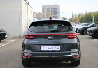 Подержанный автомобиль Kia Sportage 2019 года (4 фото)