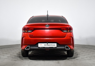 Подержанный автомобиль Kia Rio Sedan 2020 года (6 фото)