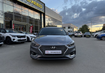 Подержанный автомобиль Hyundai Solaris Sedan 2017 года (2 фото)