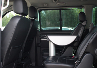 Подержанный автомобиль Volkswagen Multivan 2019 года (10 фото)