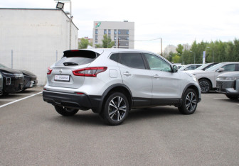 Подержанный автомобиль Nissan Qashqai 2019 года (4 фото)