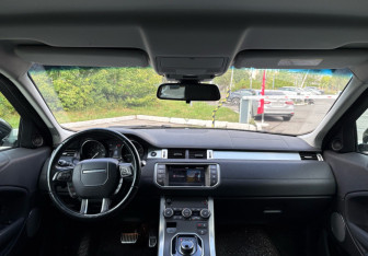 Подержанный автомобиль Land Rover Range Rover Evoque 2017 года (11 фото)