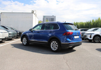 Подержанный автомобиль Volkswagen Tiguan 2021 года (6 фото)