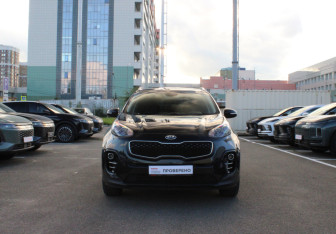 Подержанный автомобиль Kia Sportage 2018 года (2 фото)