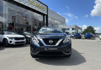 Подержанный автомобиль Nissan Murano Suv 2018 года (2 фото)