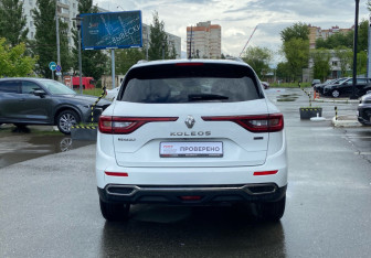 Подержанный автомобиль Renault Koleos 2017 года (6 фото)