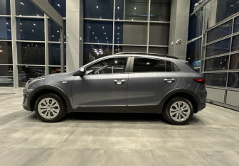 Подержанный автомобиль Kia Rio Hatchback 2019 года (4 фото)