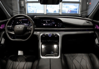 Новый Exeed RX 2025 (13 фото)