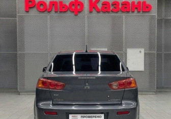 Подержанный автомобиль Mitsubishi Lancer Sedan 2008 года (6 фото)