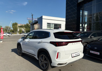 Подержанный автомобиль Exeed LX 2022 года (7 фото)