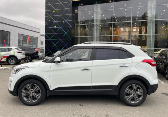 Подержанный автомобиль Hyundai Creta 2018 года (8 фото)