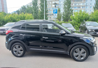 Подержанный автомобиль Hyundai Creta 2016 года (4 фото)