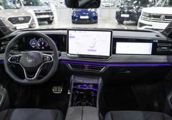 Новый Volkswagen Tiguan 2025 (16 фото)