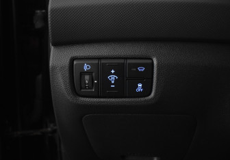 Подержанный автомобиль Hyundai Creta 2016 года (19 фото)