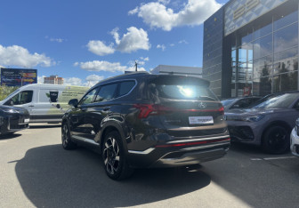 Подержанный автомобиль Hyundai Santa Fe 2020 года (7 фото)
