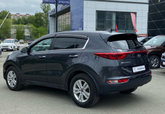 Подержанный автомобиль Kia Sportage 2017 года (7 фото)