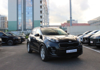 Подержанный автомобиль Kia Sportage 2018 года (3 фото)