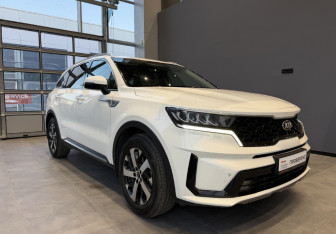 Подержанный автомобиль Kia Sorento 2020 года (3 фото)
