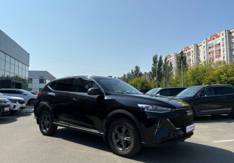 Подержанный автомобиль Haval F7 2024 года (3 фото)