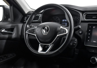 Подержанный автомобиль Renault Arkana 2019 года (14 фото)