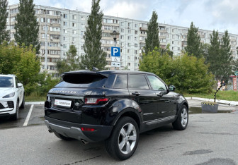 Подержанный автомобиль Land Rover Range Rover Evoque 2017 года (5 фото)
