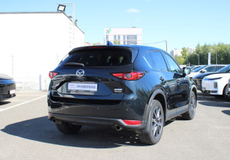 Подержанный автомобиль Mazda CX-5 2018 года (4 фото)