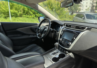 Подержанный автомобиль Nissan Murano Suv 2018 года (10 фото)