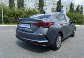 Подержанный автомобиль Hyundai Solaris Sedan 2020 года (5 фото)