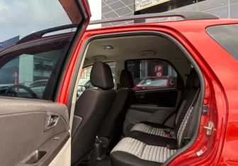 Подержанный автомобиль Suzuki SX4 Hatchback 2010 года (12 фото)