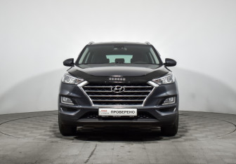 Подержанный автомобиль Hyundai Tucson 2020 года (2 фото)