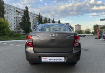Подержанный автомобиль LADA (ВАЗ) Granta Sedan 2015 года (6 фото)