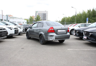 Подержанный автомобиль Ravon Nexia R3 2016 года (6 фото)
