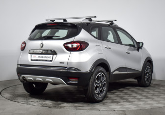 Подержанный автомобиль Renault Kaptur 2021 года (5 фото)