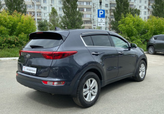 Подержанный автомобиль Kia Sportage 2017 года (5 фото)