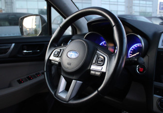 Подержанный автомобиль Subaru Outback Wagon 2016 года (11 фото)