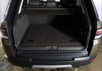 Подержанный автомобиль Land Rover Range Rover Sport 2014 года (9 фото)
