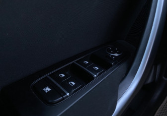 Подержанный автомобиль Kia Ceed Hatchback 2019 года (15 фото)