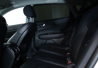 Подержанный автомобиль Kia Optima Sedan 2019 года (23 фото)