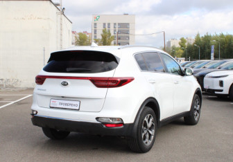 Подержанный автомобиль Kia Sportage 2019 года (2 фото)